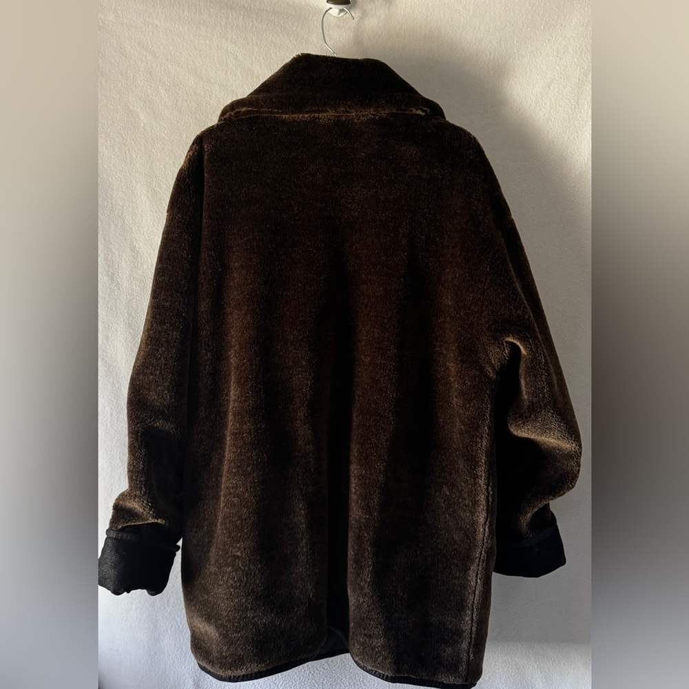 Charles Klein Size Medium Black Suede Brown Faux Fur Reversible Buttoned Jacket - Picture 13 of 16